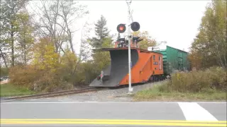 CMQ Heads North w/ VB152 Snow Plow On Rear - 10/13/2015