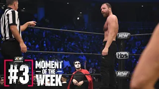 Mox Had Very Nice, Very Evil Onlookers for His Match Against Wheeler Yuta | AEW Dynamite, 2/2/22