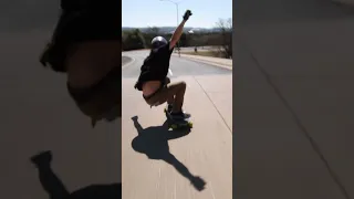 Flying off longboard going fast 🤮 #razorblade #newvideo #skateboarding #downhill #atx #crash #bail