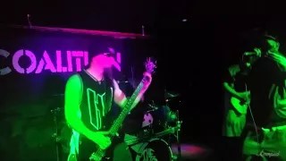 Pimp Bizkit (Montreal's Limp Bizkit Tribute) - Counterfeit (Live in Toronto)