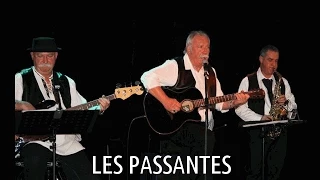 Les passantes