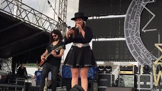 Ewa Farna - Ostrava 12.08.2017 cz.1