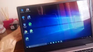 Jumper EZBOOK 3S Screen Problem