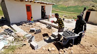 The prosperity of resilience: a shelter for the girls of the Reza family for a new beginning