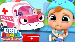 Mobil Ambulans Datang Menyelamatkanmu!🚒Lagu Anak | Little Angel Bahasa Indonesia