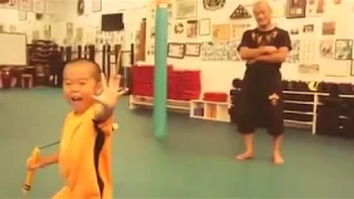 Little Bruce Lee demonstrate Jeet kune do with Dan Inosanto Must Watch
