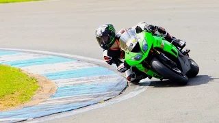 Hot Lap at Donington Park - ZX6R 2009 - 1m41 - Trackday