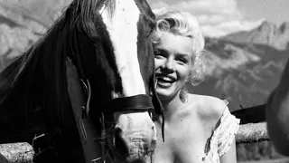 Marilyn Monroe - Photographed during the filming of ‘River of No Return’.