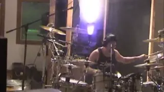 Drum God Mike Mangini (ANNIHILATOR,Extreme,Steve Vai,Dream Theater) in studio CHECK THIS OUT!