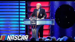 Ken Squier accepts NASCAR Hall of Fame induction