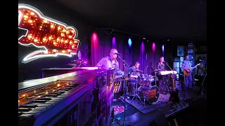 Wheel House | Hot Stuff (Live @ Retro Junkie)