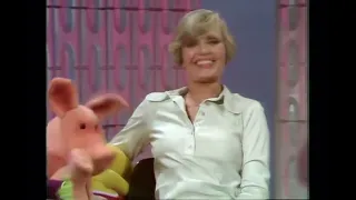 The Muppet Show - 107: Florence Henderson - Panel Discussion (1976)