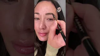 Makeup Artist's Secret to Fill in Your Eyebrows | #SHORTS