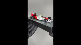 MCLAREN HONDA MP4/4 AYRTON SENNA 1/43 1988 + NOTA FISCAL