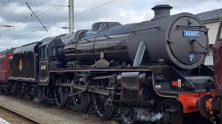 class 47 812 and 45407 5MT steam locomotive black five departs Warrington bank Quay station