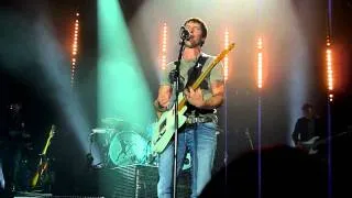 James Blunt - Turn Me On live in Rostock Stadthalle 06-10-2011