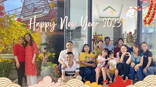 [VLOG 30] HAPPY NEW YEAR 2023🎇 Xem pháo hoa, sum vầy bên gia đình và đi chùa