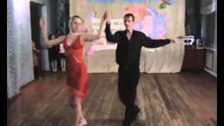 Танцуют Мария Хантимирова и Андрей Волженский