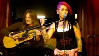 Dilana ~ Gold Dust Woman ~ Live At The Lounge ~ 01/08/12