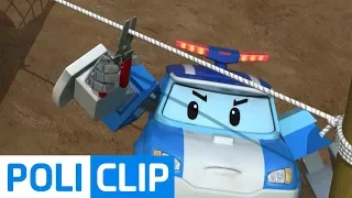 Let's get rid of obstacles before rescue! | Robocar Poli Rescue Clips