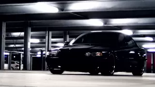 Slammed e38 740 v8 Black Beauty