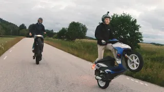 Swedish teenage bikelife | | Street wheelies