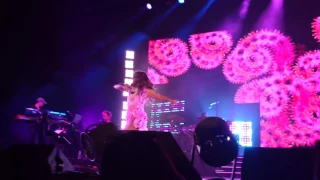 Todavía te quiero! Thalia latina love tour Monterrey 15 de octubre 2016