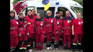 Працівники Первомайського відділення «швидкої допомоги» виконали пісню "Ой, у лузі червона калина"
