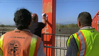 Removing Graffiti from Taylor Yard Bridge with 1 Pro Starter Pack - World's Best Graffiti Removers