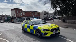 **AWESOME LIVERY** Dorset Police Volvo V60 IRV Responding Through Winton With Lights & Siren