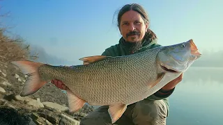 The Beauty Of Winter Spinning On Po River - MONSTER ASP