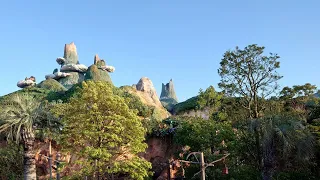 Peter Pan's Never Land area music (Daytime) / ピーターパンのネバーランドBGM（昼）