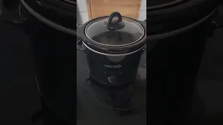 Small 2 quart Crockpot Review   Great for Parties!