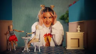 Anne-Marie – HAUNT YOU (Official Visualiser)