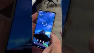 Pixel 7 screen flickering