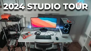 My Studio/Office Tour for Working in Finance and Youtube