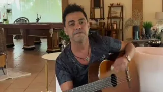 Zezé di Camargo Voz e Violão