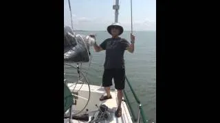 How to Hoist a Main Sail