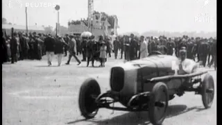Motor racing at Brooklands (1920)