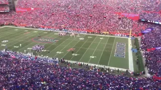 Florida Gator Fans Sing “I Won’t back Down” AWESOME Tribute to Tom Petty (2017)