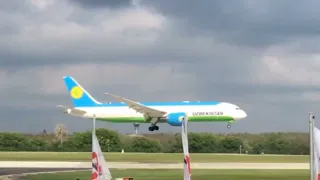 Uzbekistan Airways 787 landing and takeoff | Budapest Airport #uzbekistanairways #b787