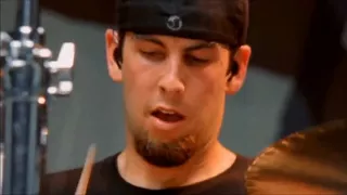 Rob Bourdon drumming