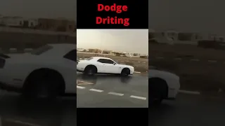 dodge challenger drifting
