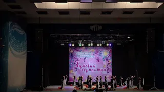 Танець "НЕВГАМОВНІ ПІНГВІНЯТА" , зразковий ансамбль танцю "Шарм"