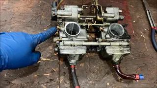 How to remove and clean Mikuni Flat Slide Carbs on  a Polaris IQ or Fusion