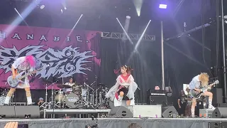 Hanabie. - Live 9/22/23 at Louder Than Life in Louisville, KY (almost the full show) - 花冷え, 花冷え。