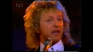 Smokie (Alan Barton) - If You Think You Know How Good Sound