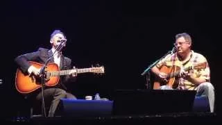 Lyle Lovett and Vince Gill sing Give Back My Heart in Glendale, PA