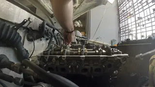 Toyota 4Runner head gasket 2.7  PART 11 3RZ-FE camshaft install and timing chain.