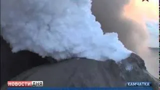 На Камчатке проснулись два крупных вулкана